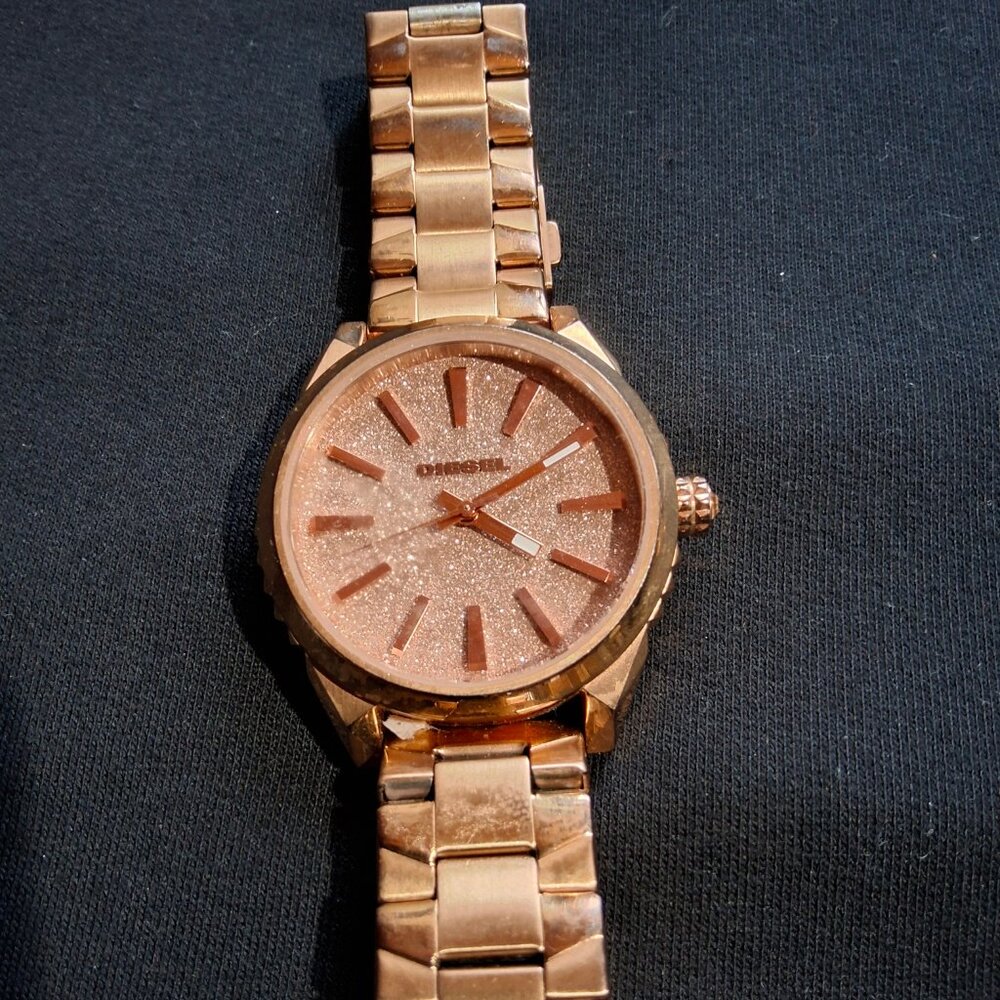 Lady's Watches Nuki DZ5502 Rose Gold/Rose Gold